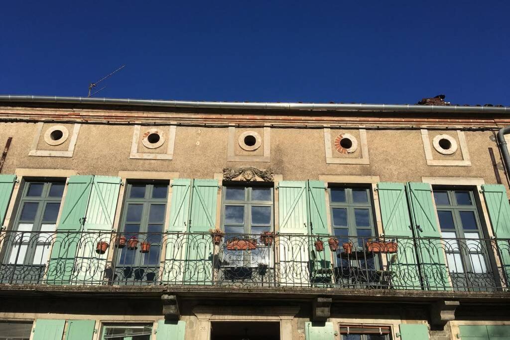 Appartement De 75 M2 Dans Maison Familiale Saint-Antonin-Noble-Val Exteriör bild
